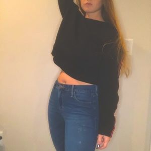 Cropped sweatshirt